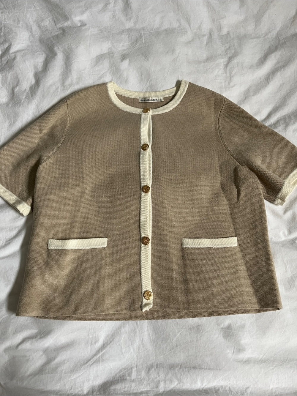 Abercrombie & Fitch LuxeLoft Short-Sleeve Cardigan beige neutral minimalist